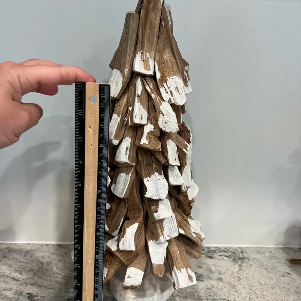 Driftwood Christmas 15